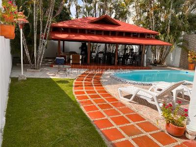 Casa en venta en El Recreo, Montería · foto 2 de 20