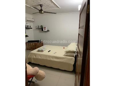 Casa de 5 alcobas en venta en Los Laureles, Montería, 450 m² · foto 11 de 19