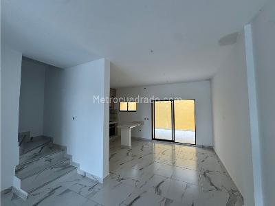 Casa en venta en Mi Refugio, Montería · foto 2 de 20