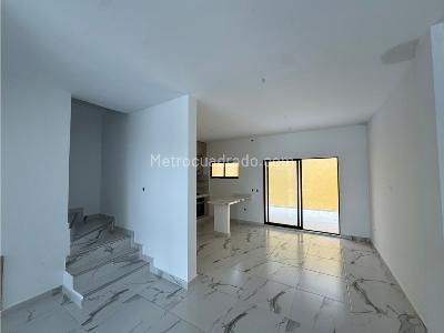 Casa en venta en Mi Refugio, Montería · foto 3 de 20