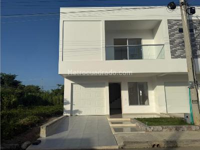Casa en venta en Margen Izquierda, Montería · foto 4 de 20