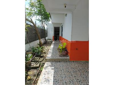 Casa de 5 alcobas en venta en Los Garzones, Montería, 1518 m² · foto 5 de 20