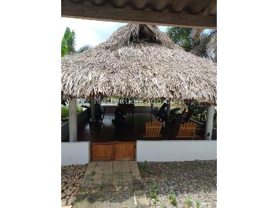 Casa de 5 alcobas en venta en Los Garzones, Montería, 1518 m² · foto 13 de 20