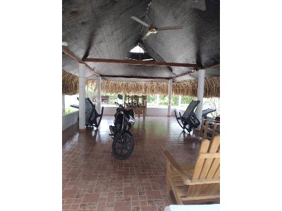 Casa de 5 alcobas en venta en Los Garzones, Montería, 1518 m² · foto 15 de 20