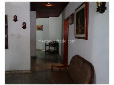 Casa de 3 alcobas en venta en El Eden, Montería, 416 m² · foto 15 de 17