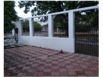 Casa de 3 alcobas en venta en El Eden, Montería, 416 m² · foto 16 de 17