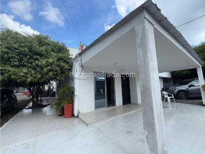 Casa en venta en Sur, Montería · foto 2 de 20