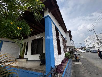 Casa en venta en Centro, Montería · foto 3 de 20
