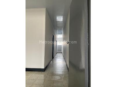 Apartamento en venta en Centro, Montería · foto 3 de 16