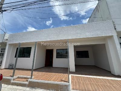 Casa en venta en El Eden, Montería · foto 2 de 20