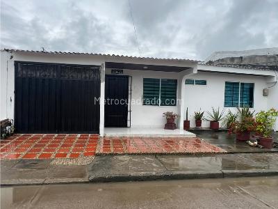Casa en venta en Villa Real, Montería · foto 3 de 20