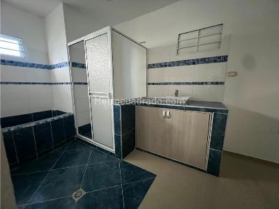 Casa de 4 alcobas en arriendo en Villa Del Rio, Montería, 300 m² · foto 15 de 20