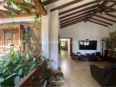 Casa de 4 alcobas en venta en Cerritos, Pereira, 1700 m² · foto 4 de 13