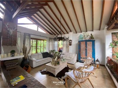 Casa de 4 alcobas en venta en Cerritos, Pereira, 1700 m² · foto 5 de 13