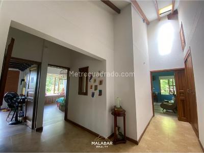Casa de 4 alcobas en venta en Cerritos, Pereira, 1700 m² · foto 6 de 13