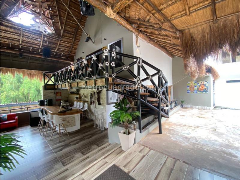 Casa – Pereira - Más
