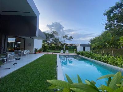 Casa de 3 alcobas en arriendo en Centro, Pereira · foto 2 de 20