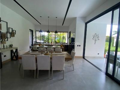 Casa de 3 alcobas en arriendo en Centro, Pereira · foto 8 de 20