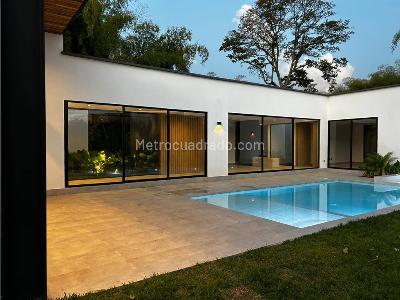 Casa en venta en El Tigre, Pereira · foto 2 de 16