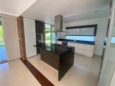 Casa de 4 alcobas en venta en Cerritos, Pereira, 1500 m² · foto 5 de 20