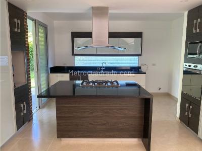 Casa de 4 alcobas en venta en Cerritos, Pereira, 1500 m² · foto 6 de 20