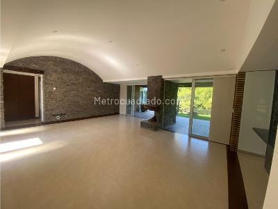 Casa de 4 alcobas en venta en Cerritos, Pereira, 1500 m² · foto 10 de 20