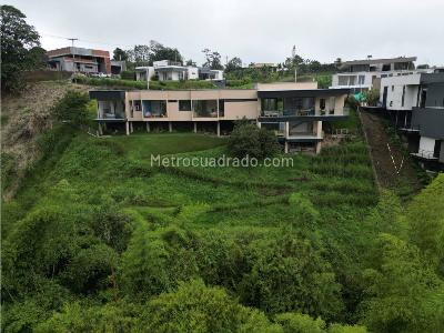 Casa en venta en Via Armenia, Pereira · foto 2 de 15