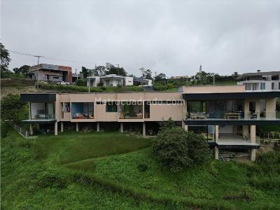 Casa en venta en Via Armenia, Pereira · foto 3 de 15