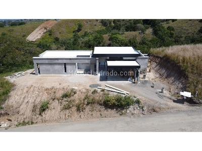 Casa de 3 alcobas en venta en Cerritos, Pereira · foto 3 de 5
