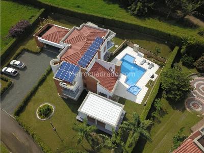 Casa en venta en El Tigre, Pereira · foto 2 de 20