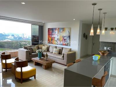 Apartamento en venta en Pinares, Pereira · foto 2 de 14