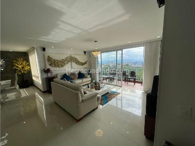 Apartamento en venta en Pinares, Pereira · foto 3 de 13