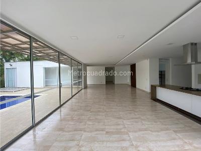 Casa de 3 alcobas en venta en Via Virginia, Pereira, 1000 m² · foto 6 de 20