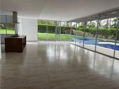 Casa de 3 alcobas en venta en Via Virginia, Pereira, 1000 m² · foto 7 de 20