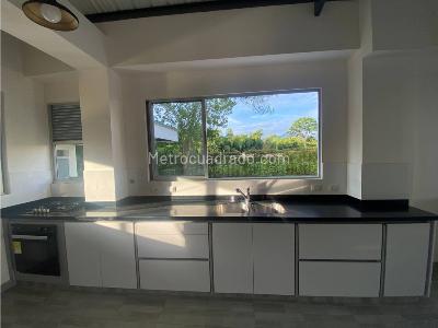 Casa de 4 alcobas en venta en El Tigre, Pereira, 1154 m² · foto 3 de 20