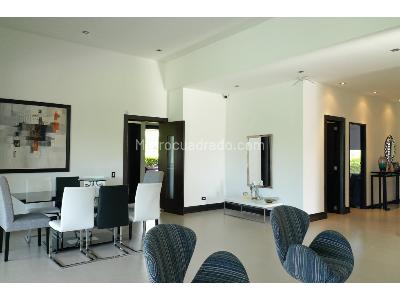 Casa de 3 alcobas en venta en Cerritos, Pereira, 1650 m² · foto 10 de 20