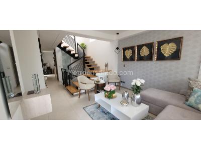 Casa de 3 alcobas en venta en Pinares, Pereira, 218 m² · foto 3 de 17