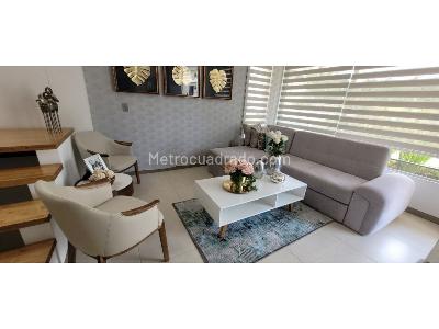 Casa de 3 alcobas en venta en Pinares, Pereira, 218 m² · foto 4 de 17
