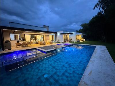 Casa en venta en El Tigre, Pereira · foto 2 de 16