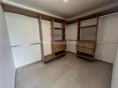 Casa de 4 alcobas en venta en Pueblito Cafetero, Pereira · foto 10 de 18