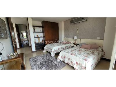 Casa de 5 alcobas en venta en Cerritos, Pereira · foto 19 de 20