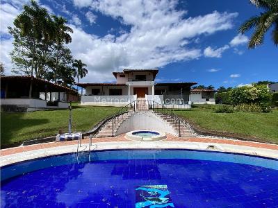 Casa de 4 alcobas en venta en Cerritos, Pereira · foto 2 de 20