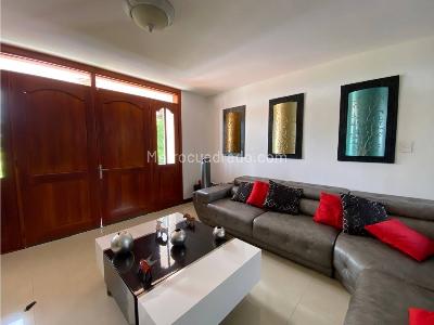 Casa de 4 alcobas en venta en Cerritos, Pereira · foto 3 de 20