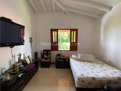 Casa de 4 alcobas en venta en Cerritos, Pereira · foto 11 de 20