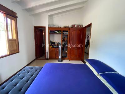 Casa de 4 alcobas en venta en Cerritos, Pereira · foto 16 de 20