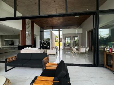Casa de 4 alcobas en venta en Cerritos, Pereira, 2000 m² · foto 11 de 20