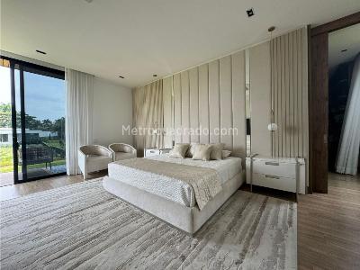 Casa de 4 alcobas en venta en Cerritos, Pereira, 2000 m² · foto 16 de 20