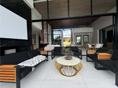 Casa de 4 alcobas en venta en Cerritos, Pereira, 2000 m² · foto 17 de 20