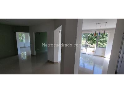 Casa de 4 alcobas en venta en Via Armenia, Pereira, 1200 m² · foto 15 de 17