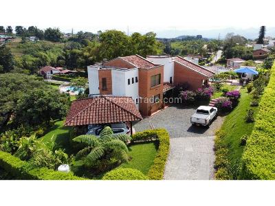Casa en venta en Tribunas, Pereira · foto 9 de 10